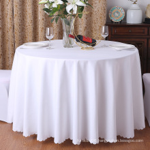 Restaurant hotel banquet round table round white tablecloth